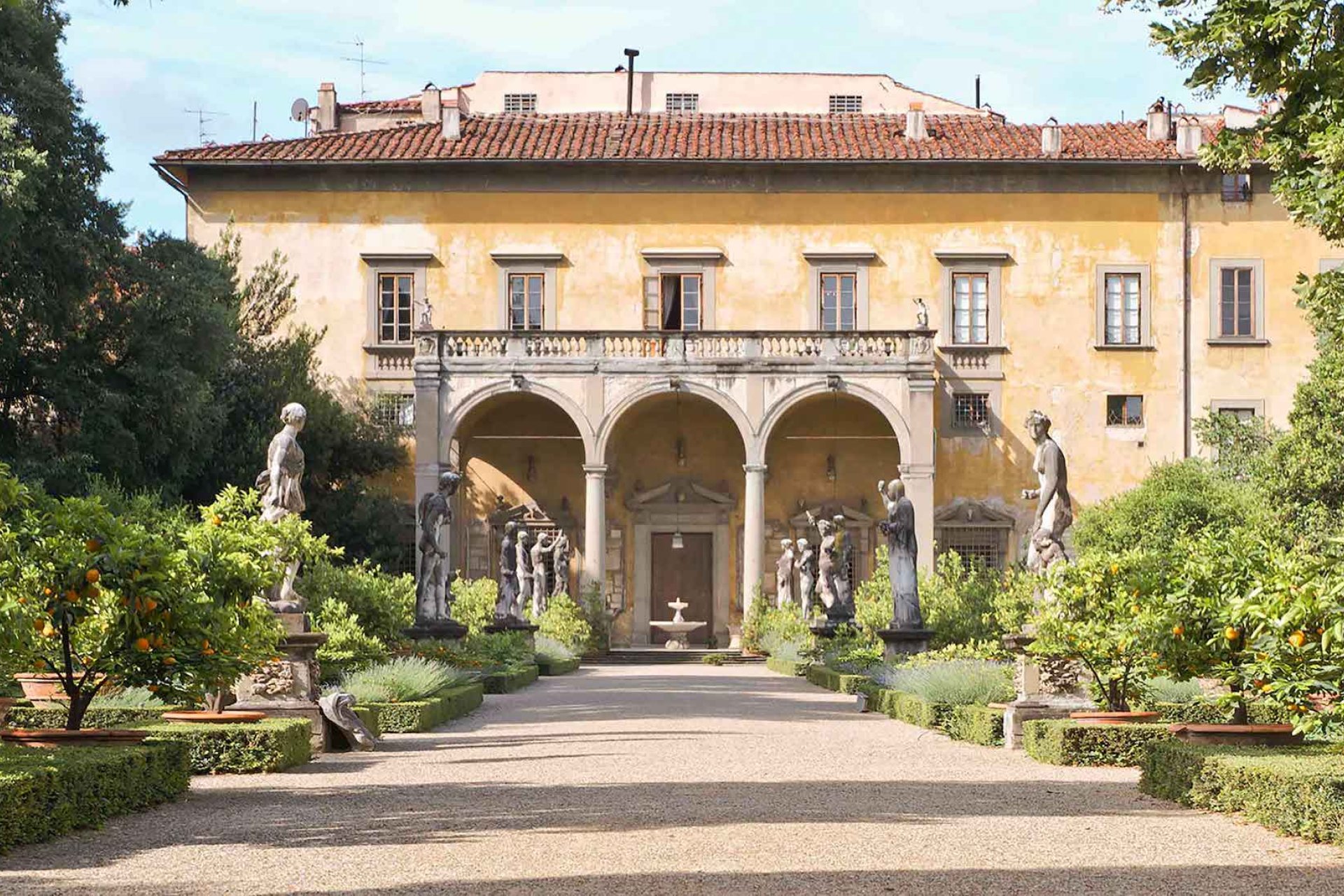 Borgo Santo Pietro Saporium Firenze