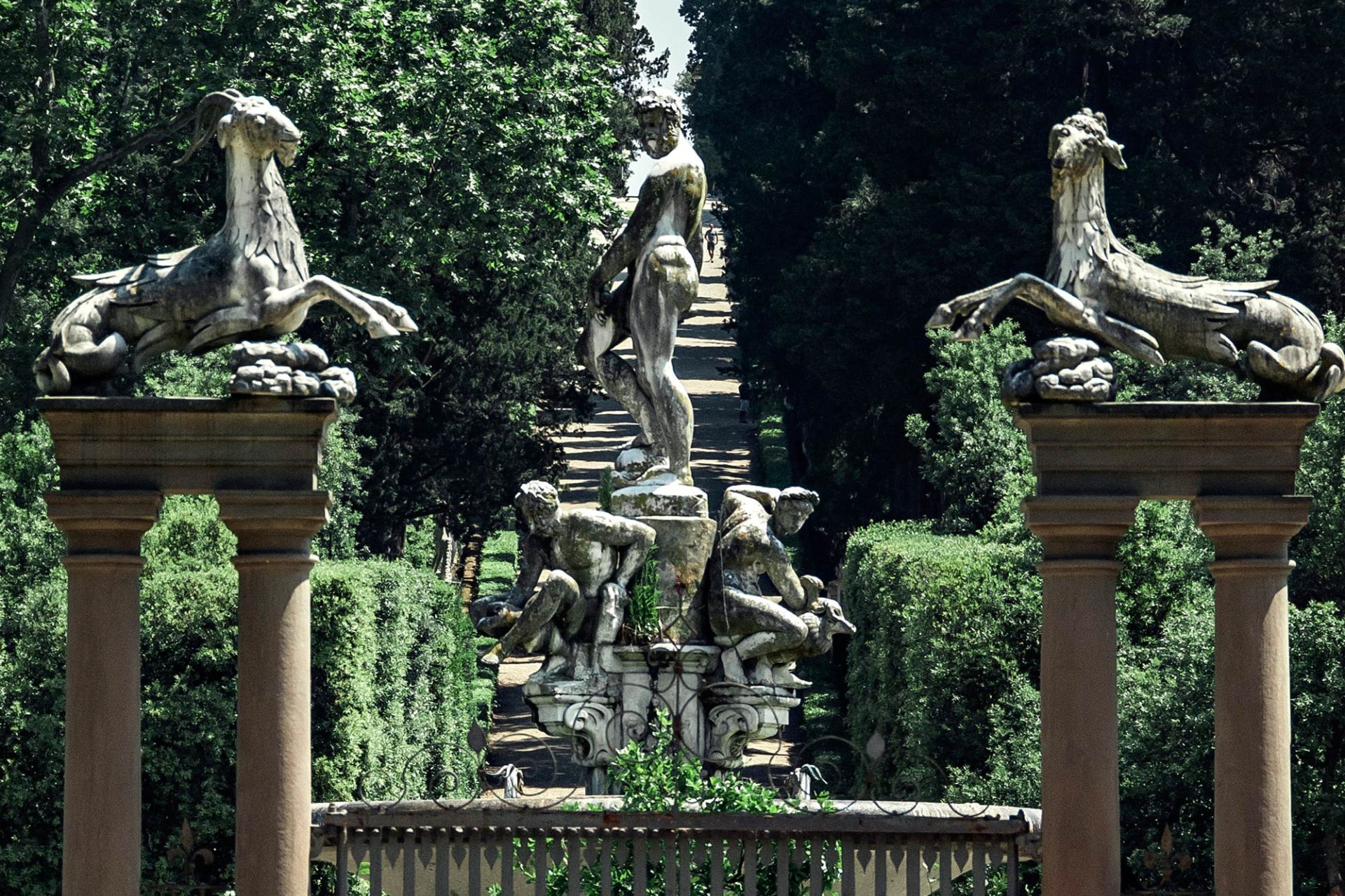 Borgo Santo Pietro Saporium Firenze